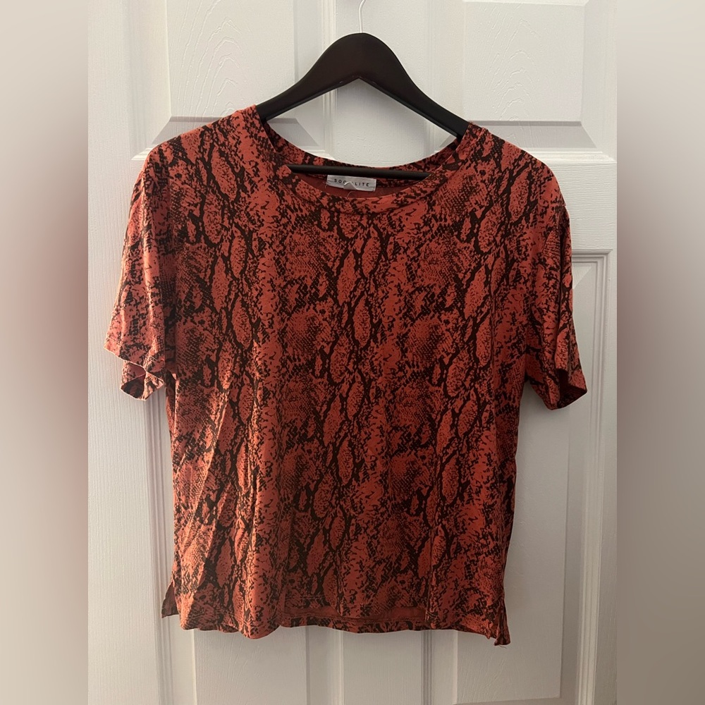 Socialite cropped T-shirt